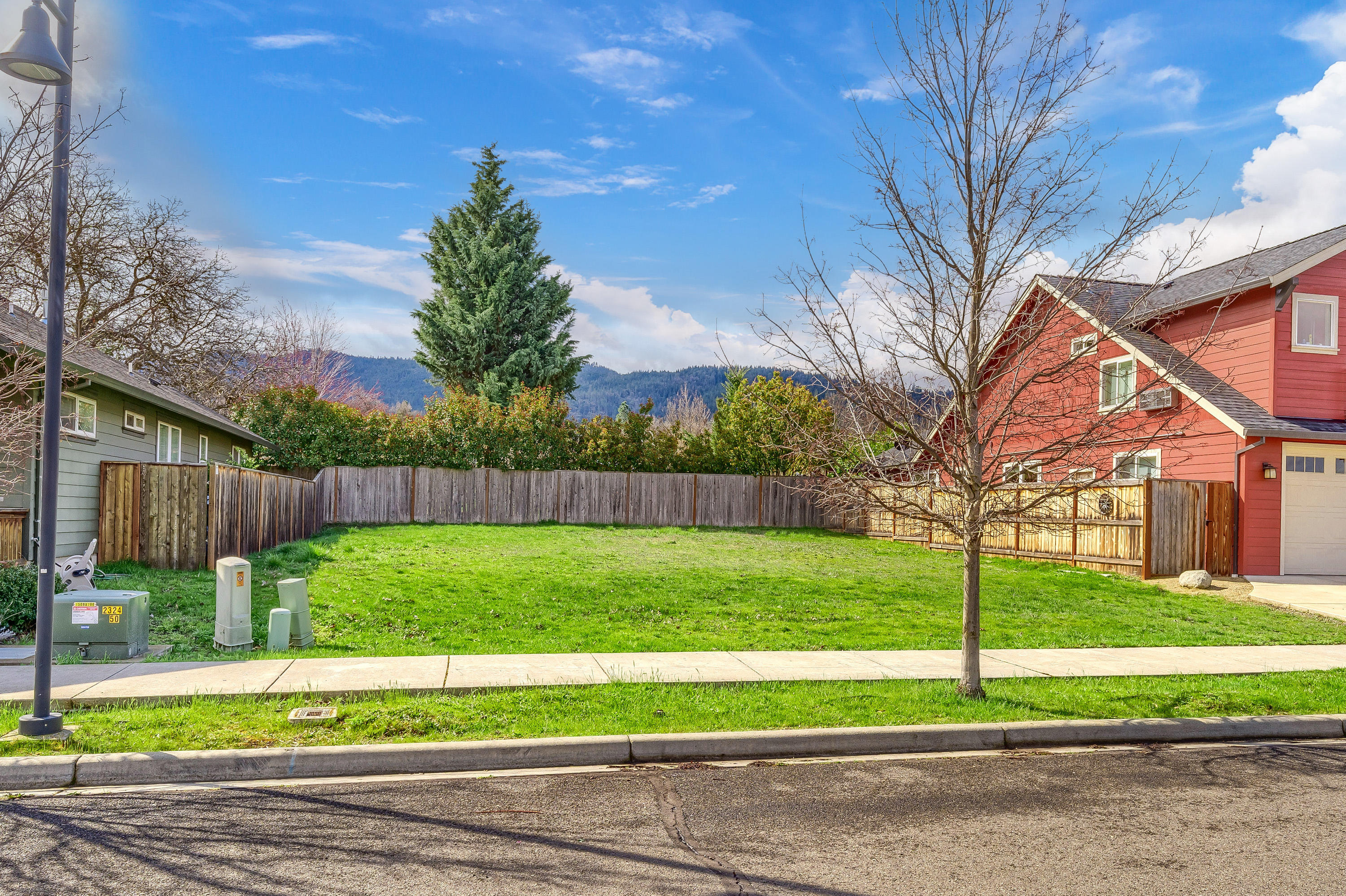 Aleph Springs - Land