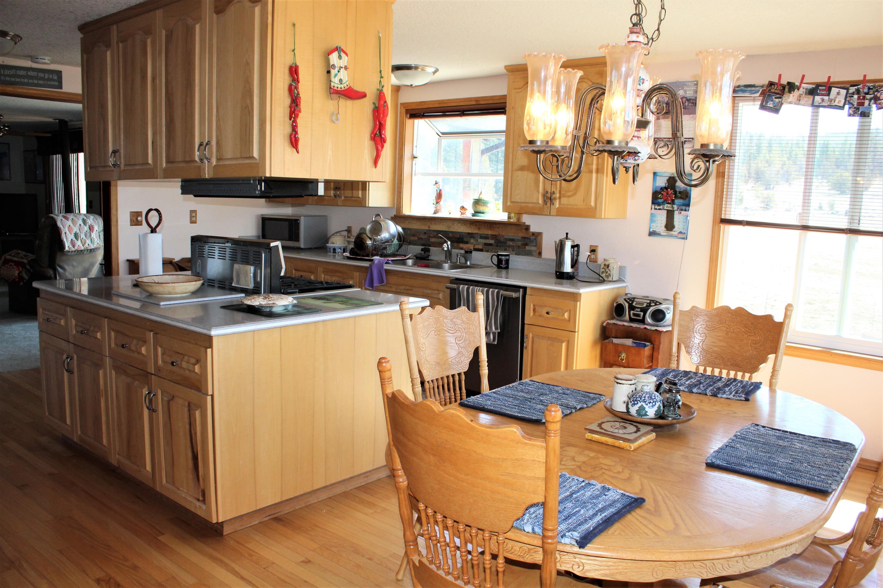 Klamath Country - Farm