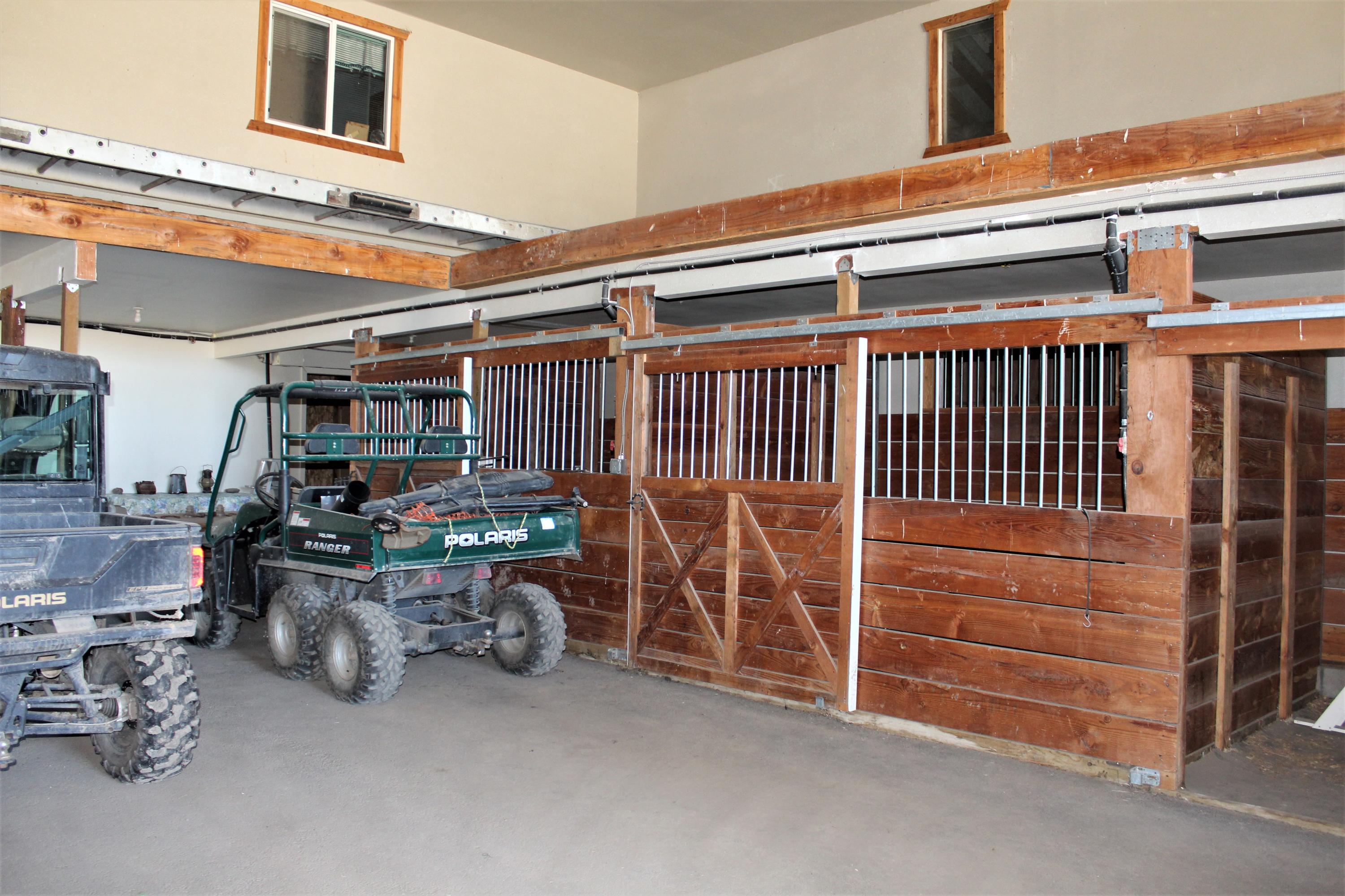 Klamath Country - Farm