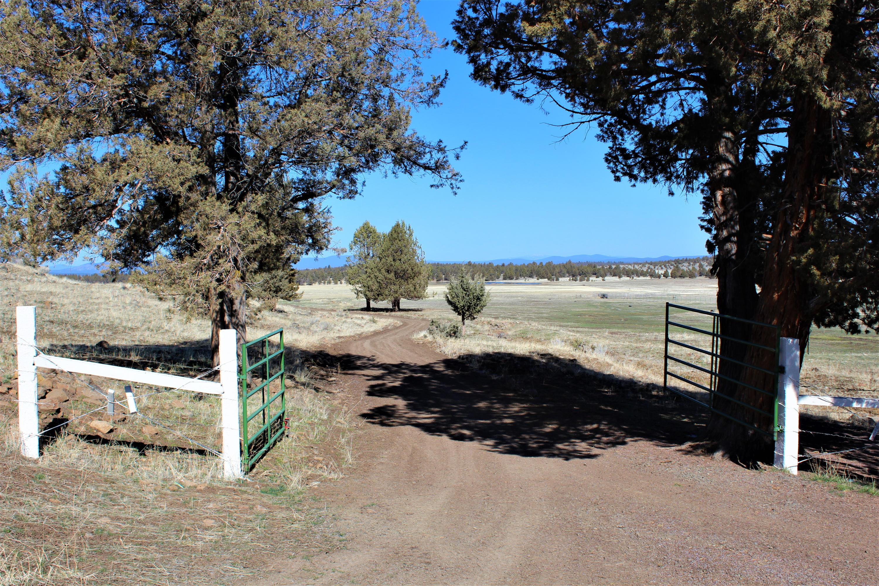 Klamath Country - Farm
