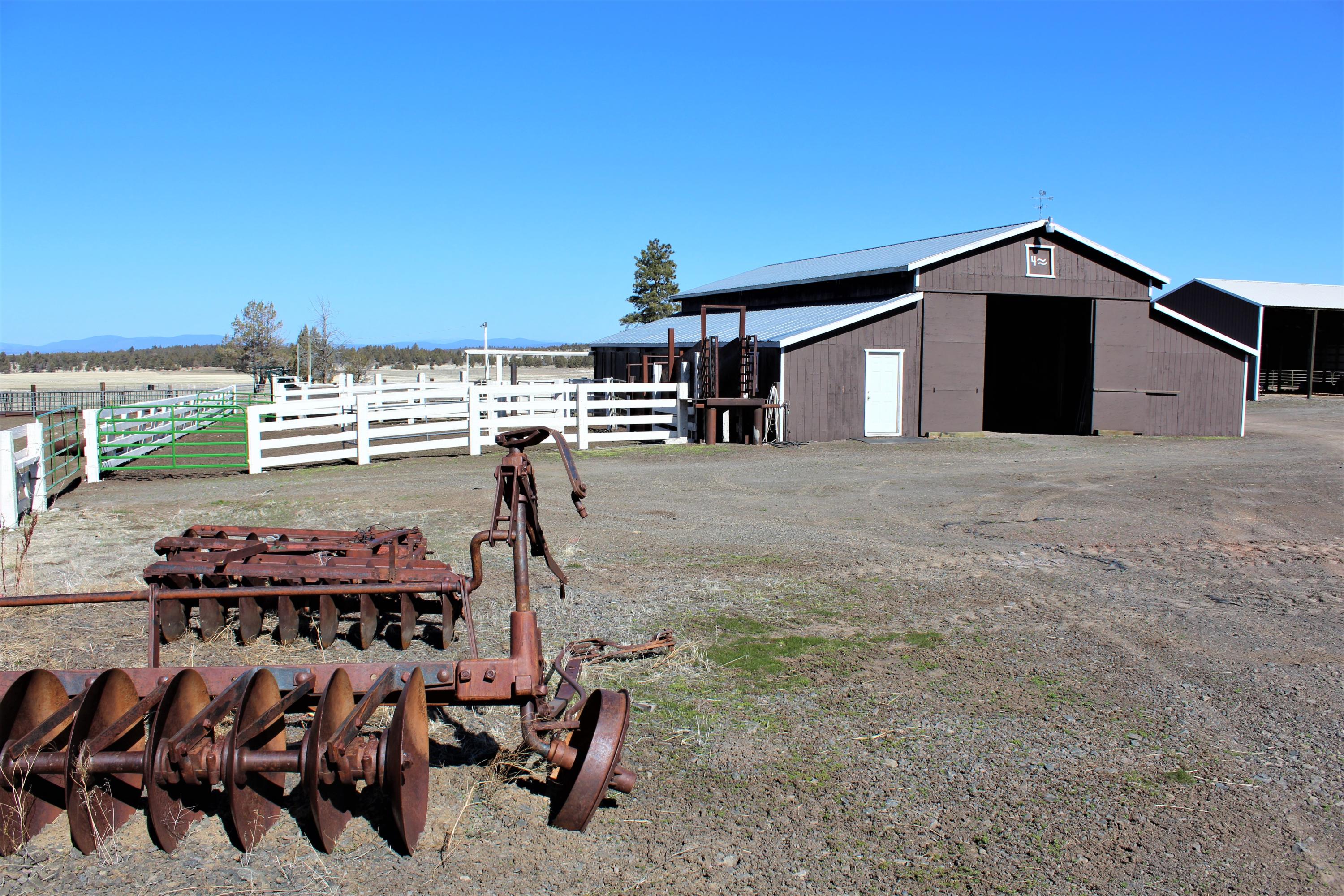 Klamath Country - Farm