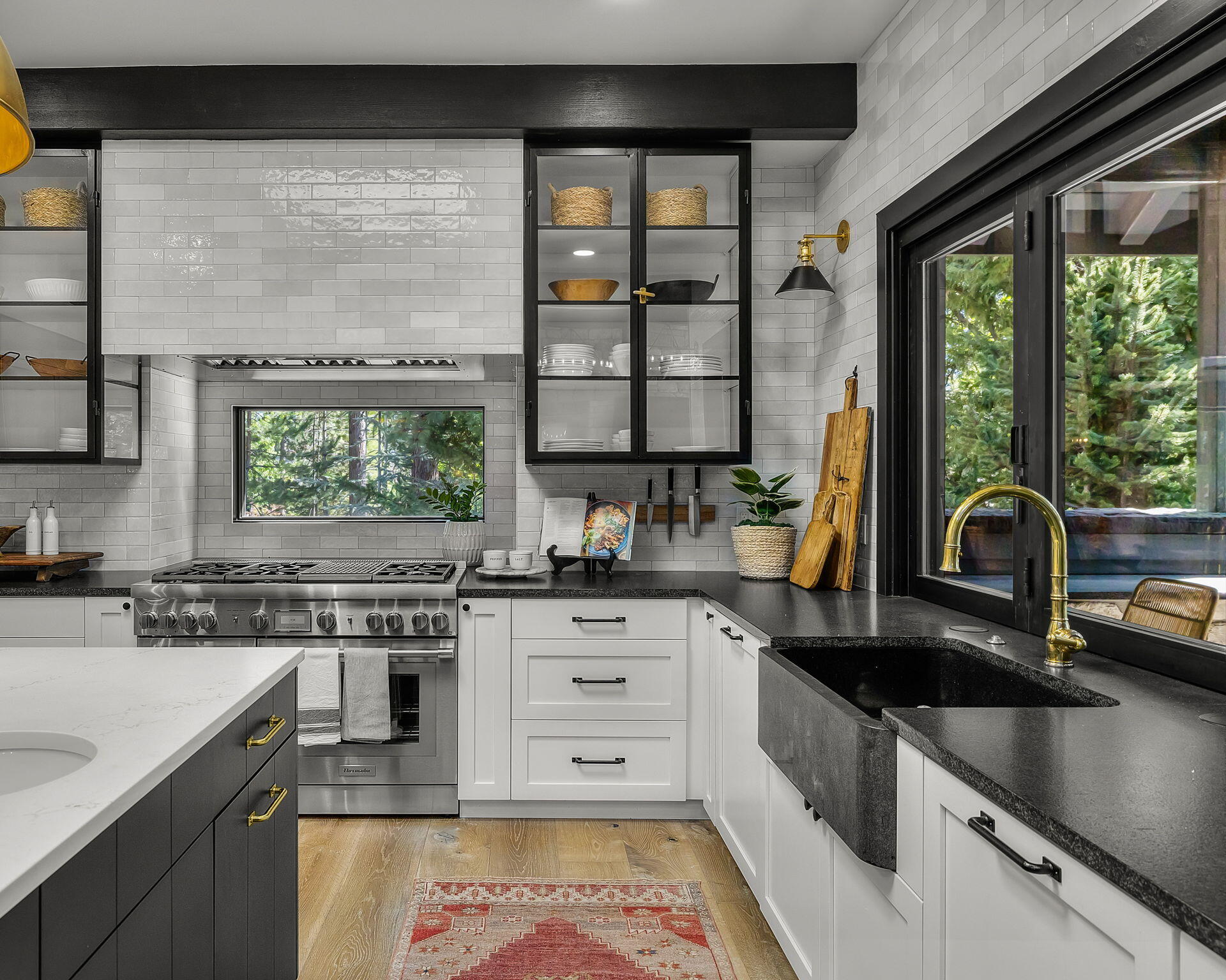 Broken Top - Residential