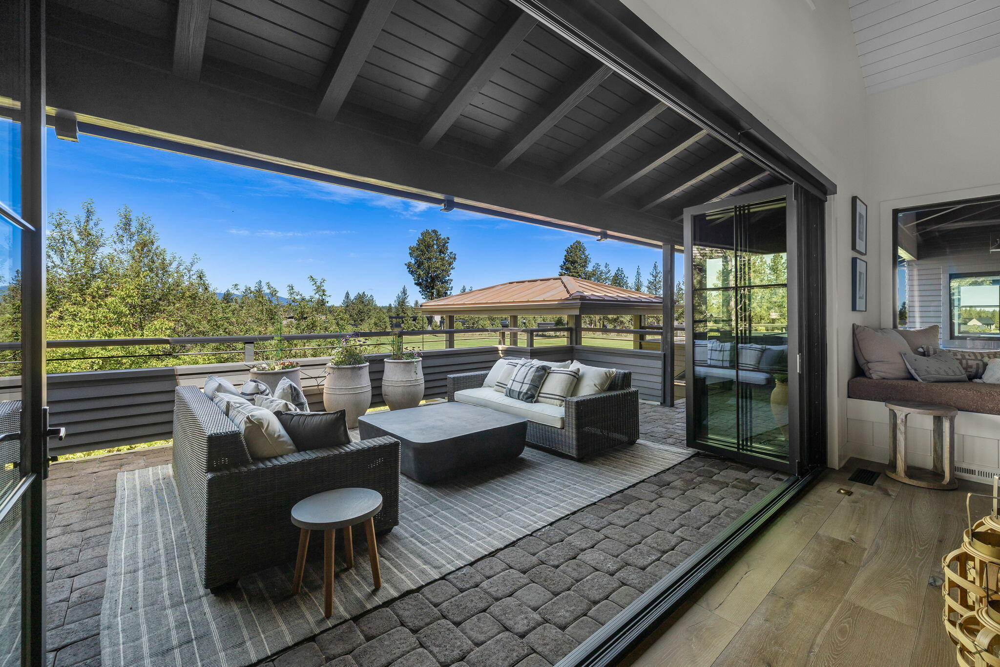 Broken Top - Residential