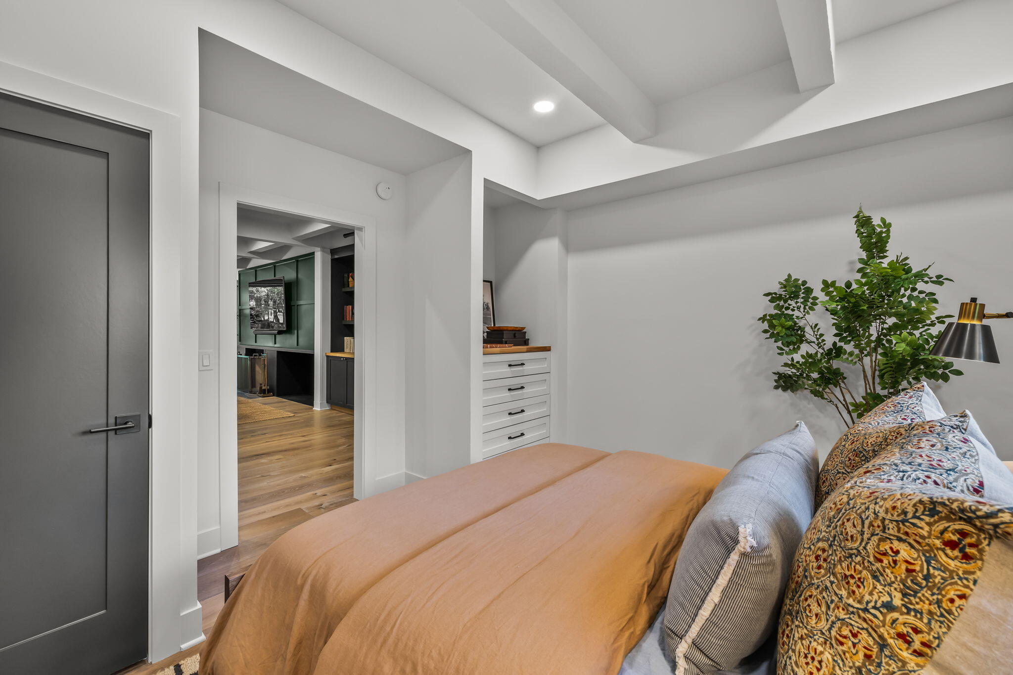 Broken Top - Residential