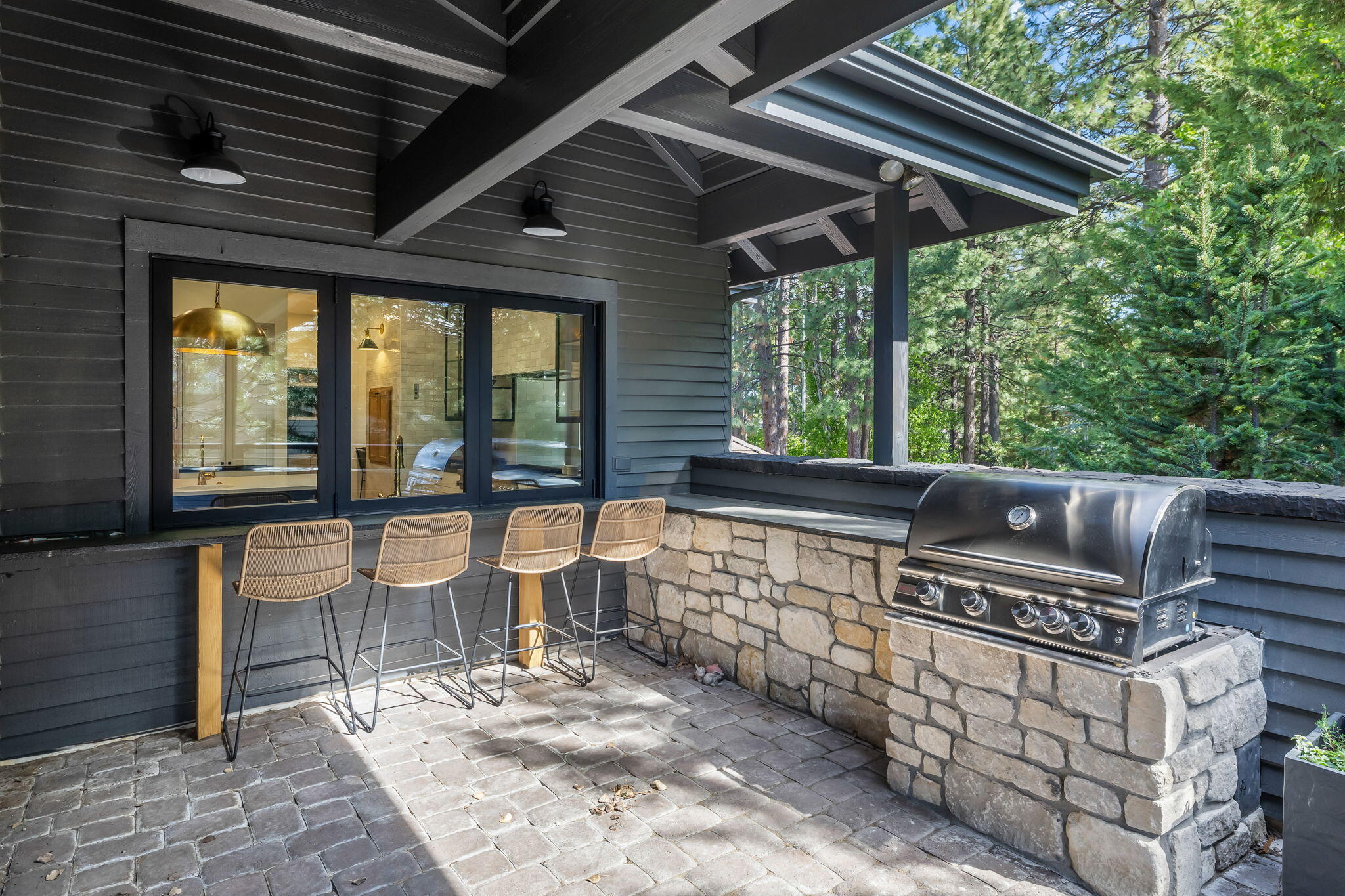 Broken Top - Residential