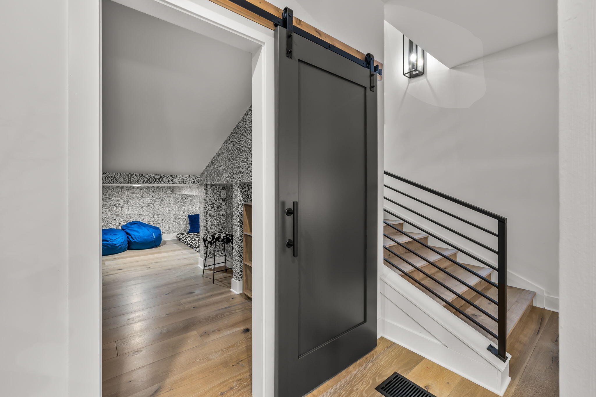 Broken Top - Residential