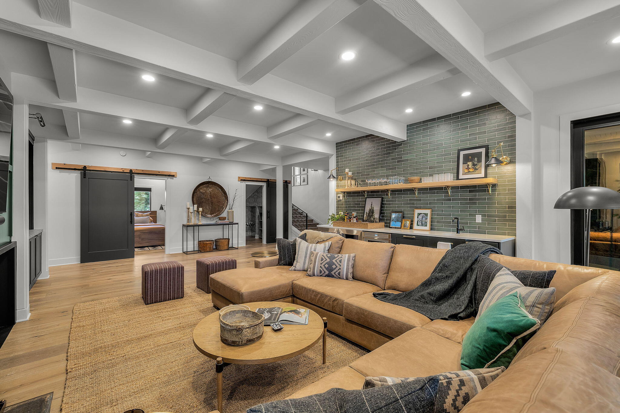 Broken Top - Residential