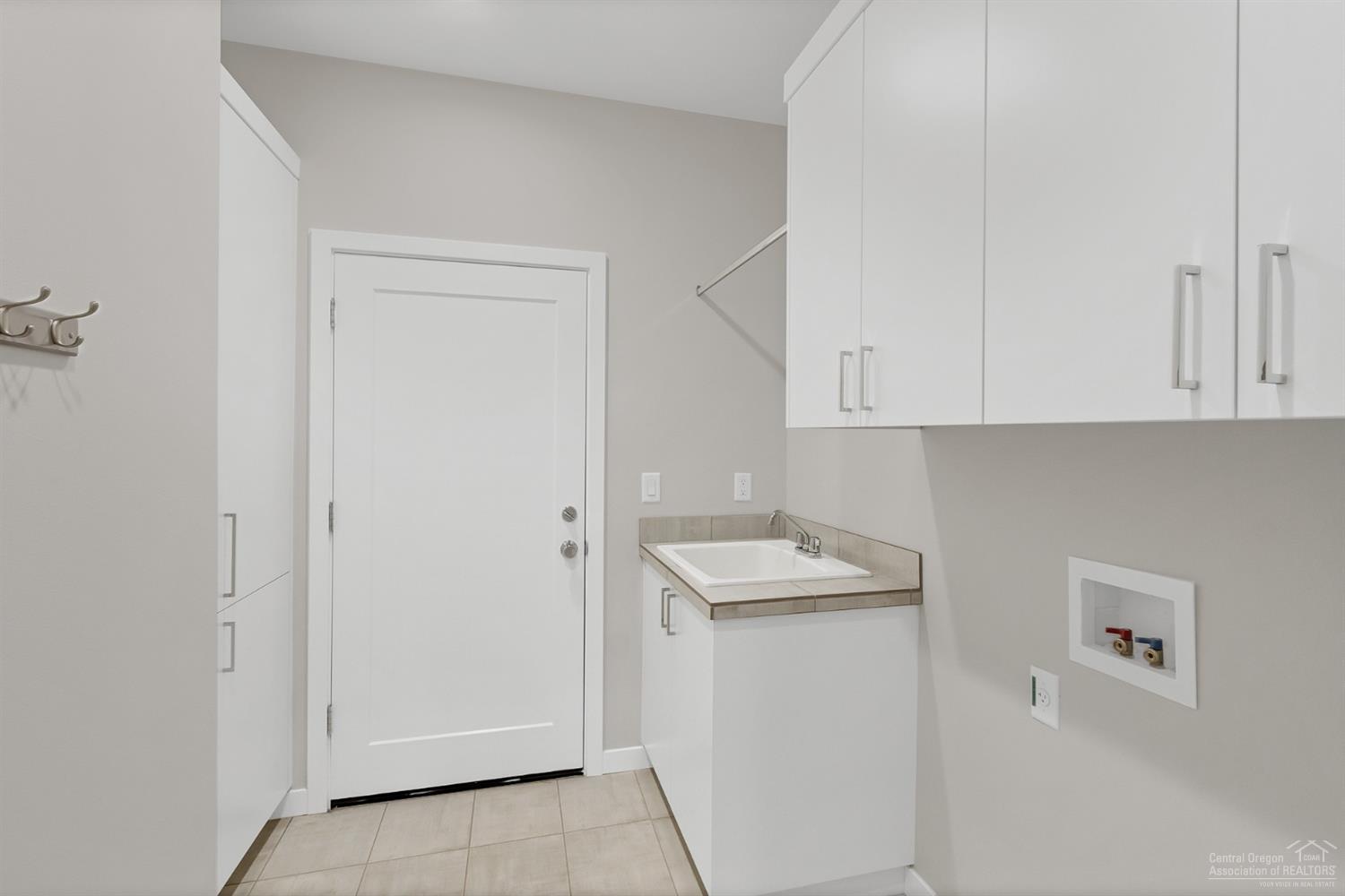 Hidden Hills - Residential