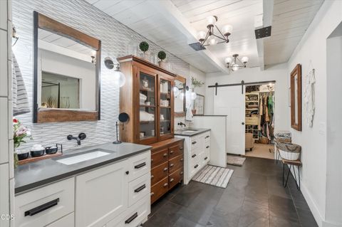 Tiny photo for 5238 Dark Hollow Road, Medford, OR 97501 (MLS # 220223118)