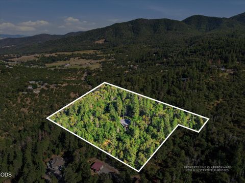 Tiny photo for 5238 Dark Hollow Road, Medford, OR 97501 (MLS # 220223118)