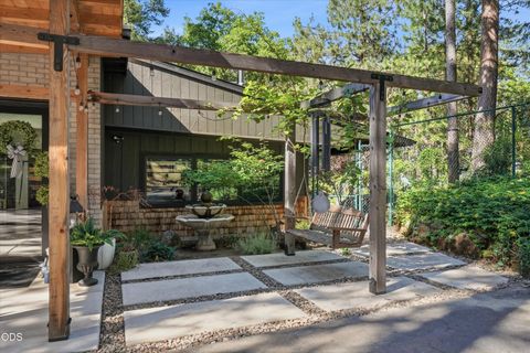 Tiny photo for 5238 Dark Hollow Road, Medford, OR 97501 (MLS # 220223118)