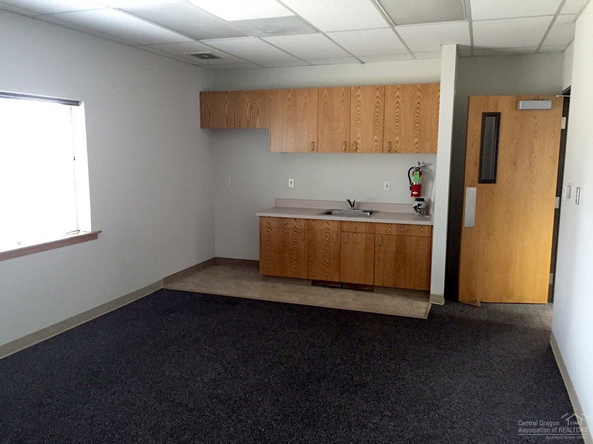 CLAB - Commercial Lease