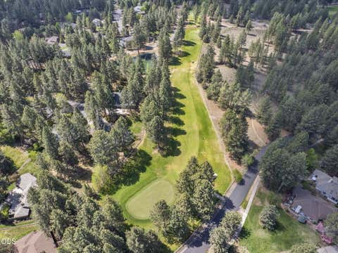 Tiny photo for 20398 Big Bear Court, Bend, OR 97702 (MLS # 220226285)