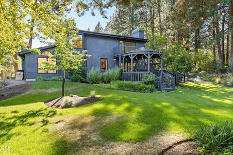 Tiny photo for 20398 Big Bear Court, Bend, OR 97702 (MLS # 220226285)