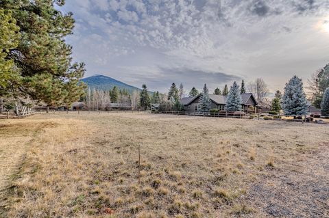 26249 SW Metolius Meadows Drive Camp Sherman OR 97730