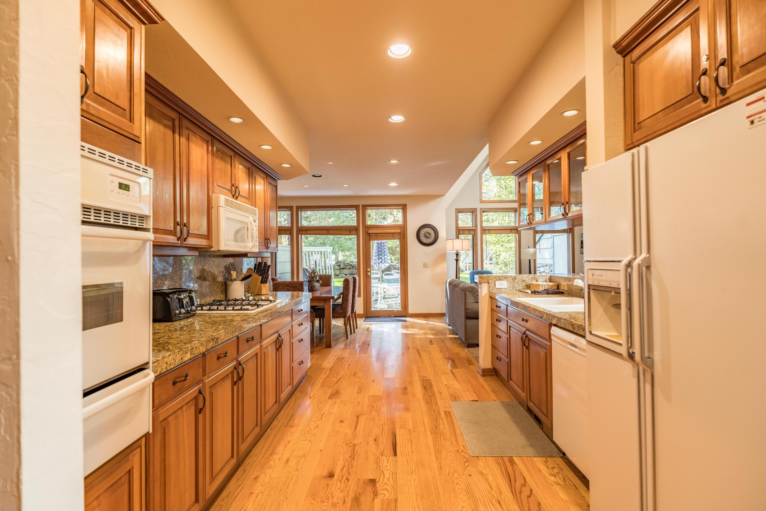 StoneTH - Residential