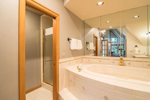 Tiny photo for 57046 Peppermill Circle #26-B, Sunriver, OR 97707 (MLS # 220210232)