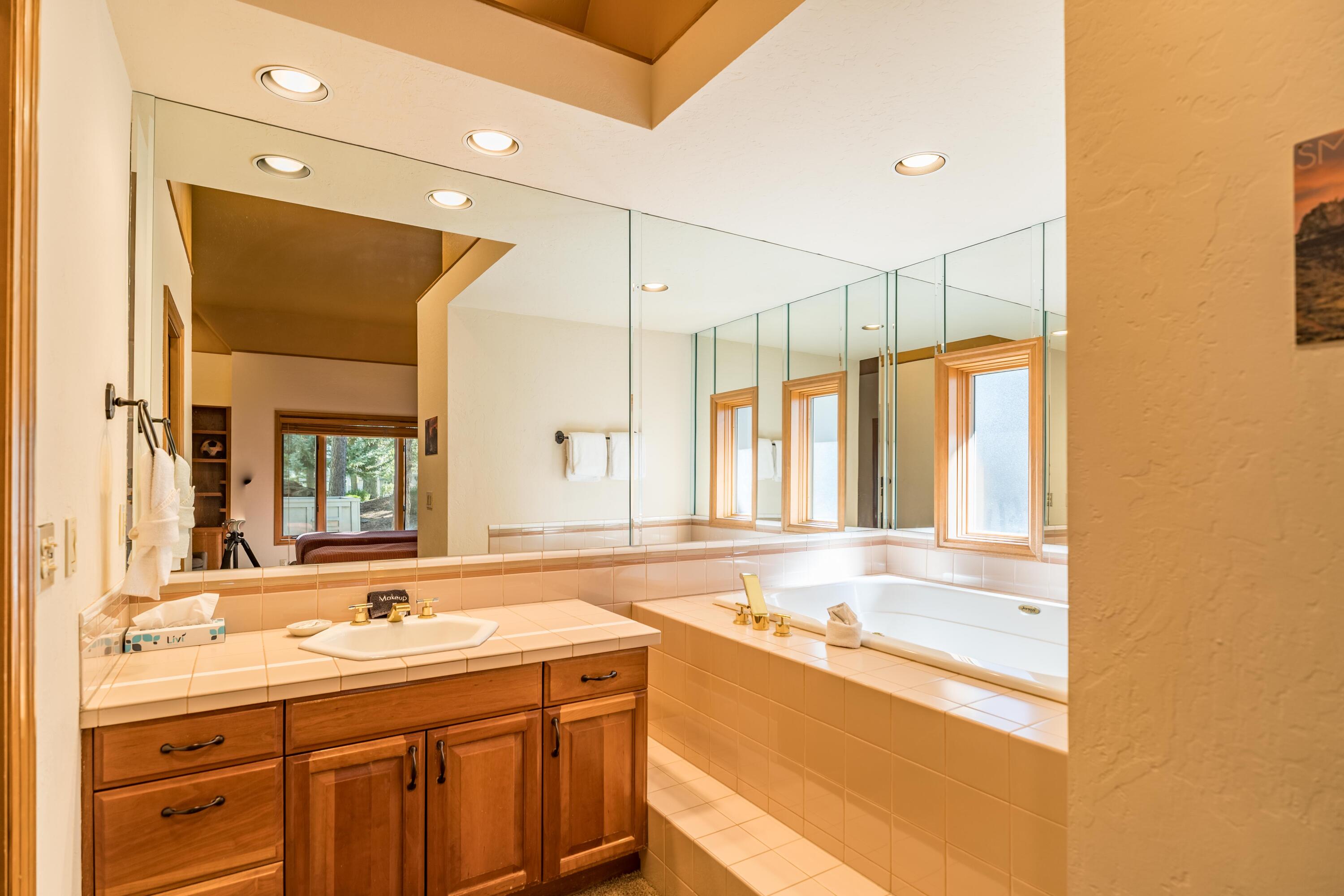 StoneTH - Residential