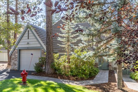 Tiny photo for 57046 Peppermill Circle #26-B, Sunriver, OR 97707 (MLS # 220210232)