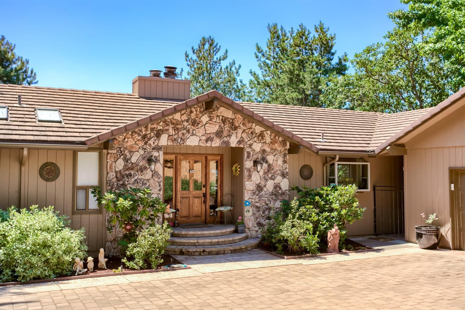 Bel Air Heights - Residential