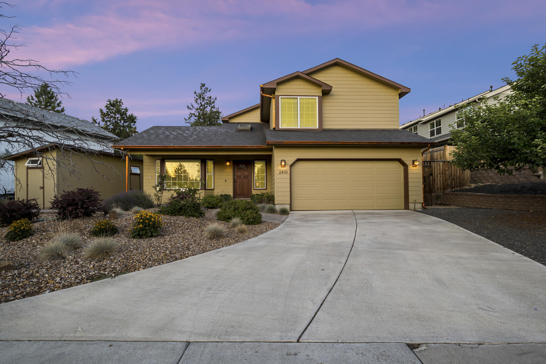 Deer Pointe Village - Residential
