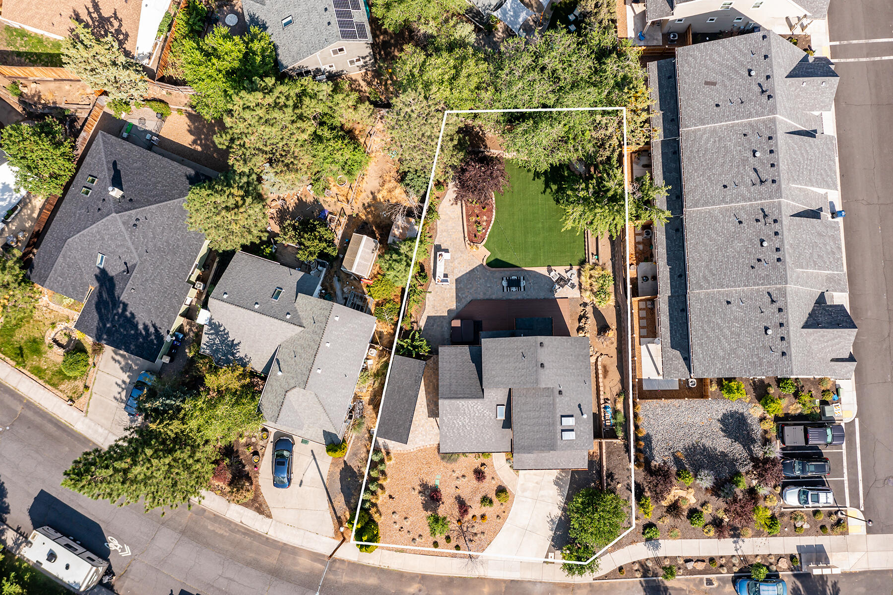 Deer Pointe Village - Residential