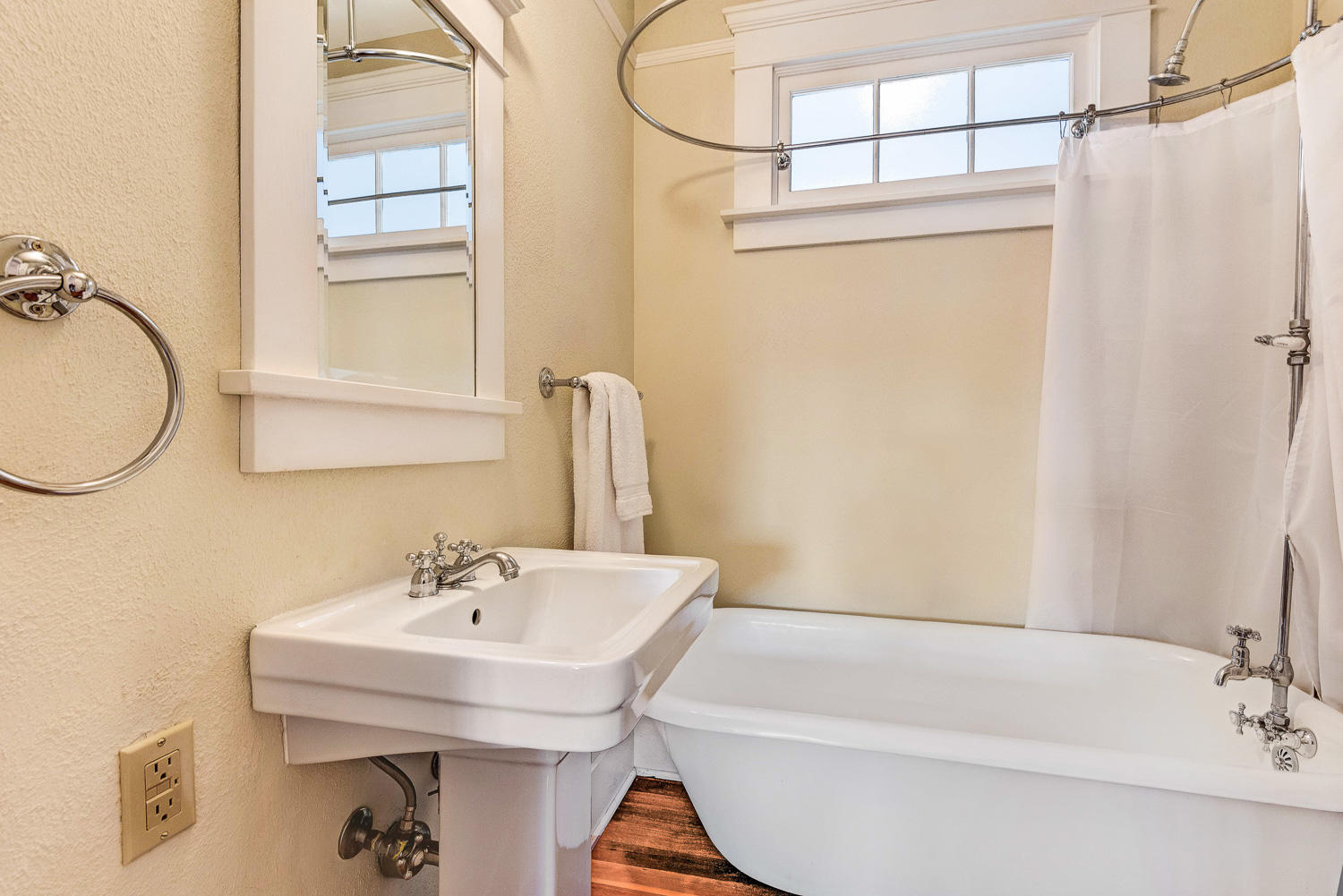 Boulevard - Residential