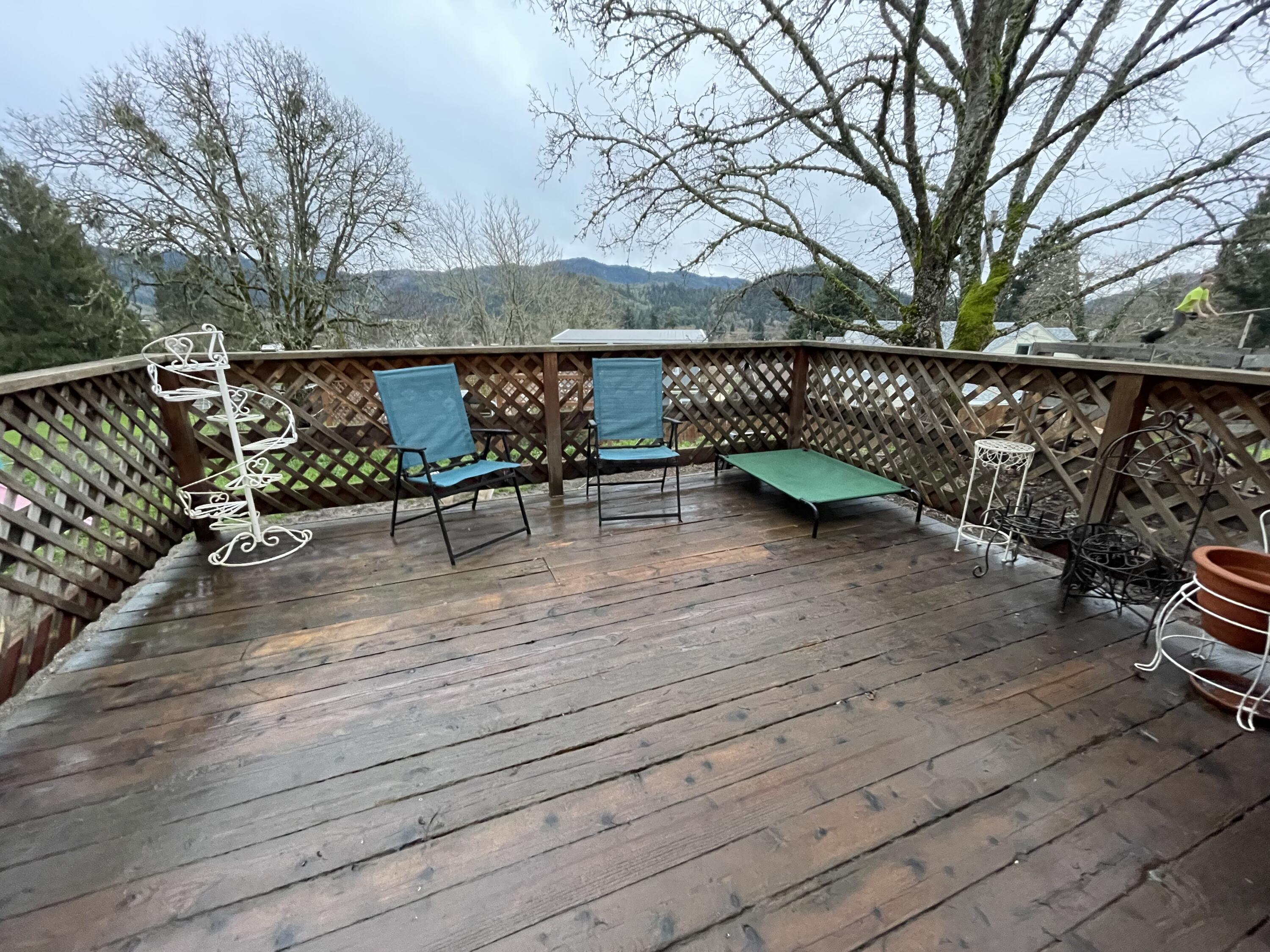 Gabberts Second Addition To Myrlte Creek - Residential