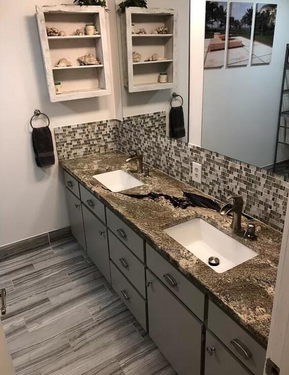 Gabberts Second Addition To Myrlte Creek - Residential