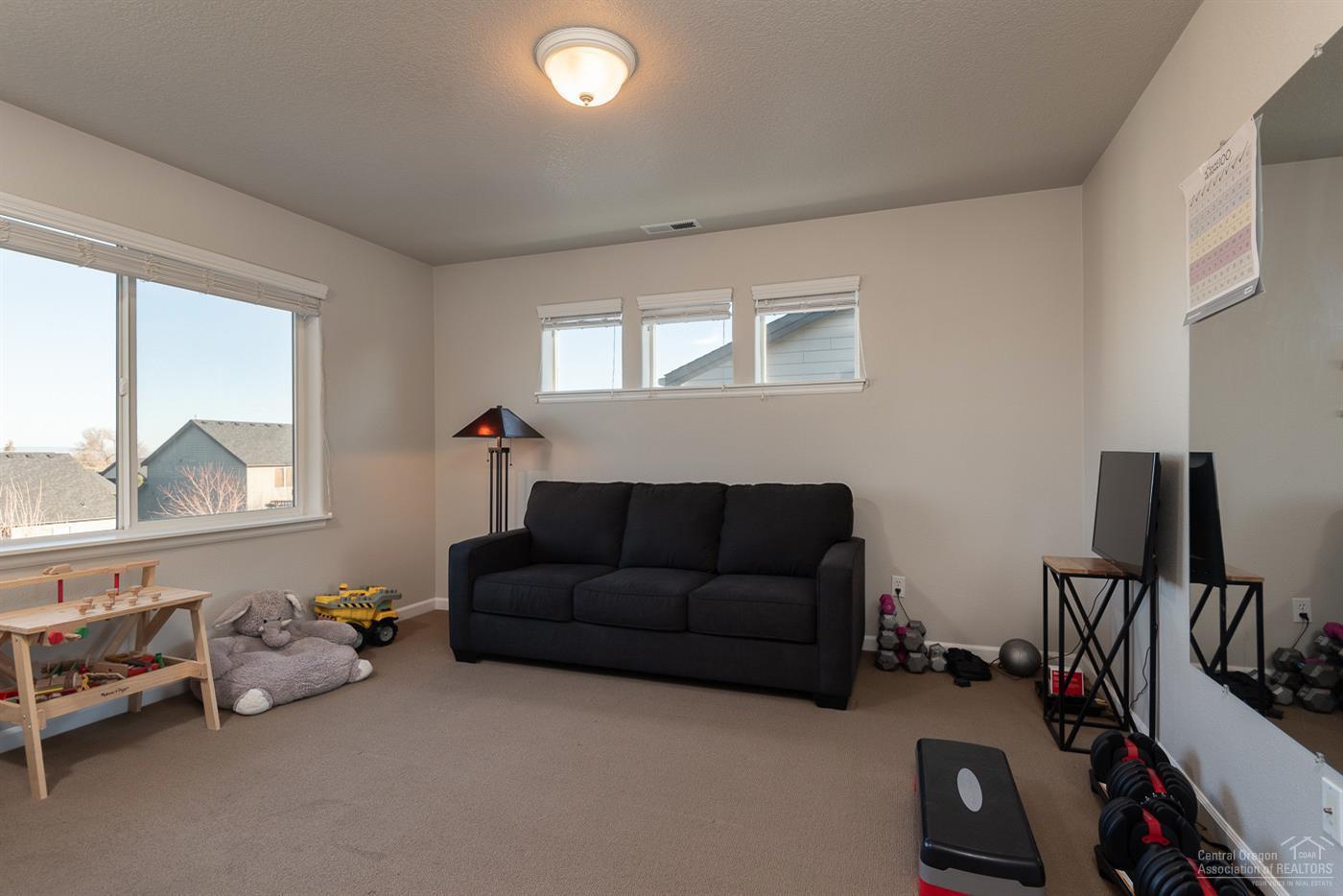 Summit Crest - Residential