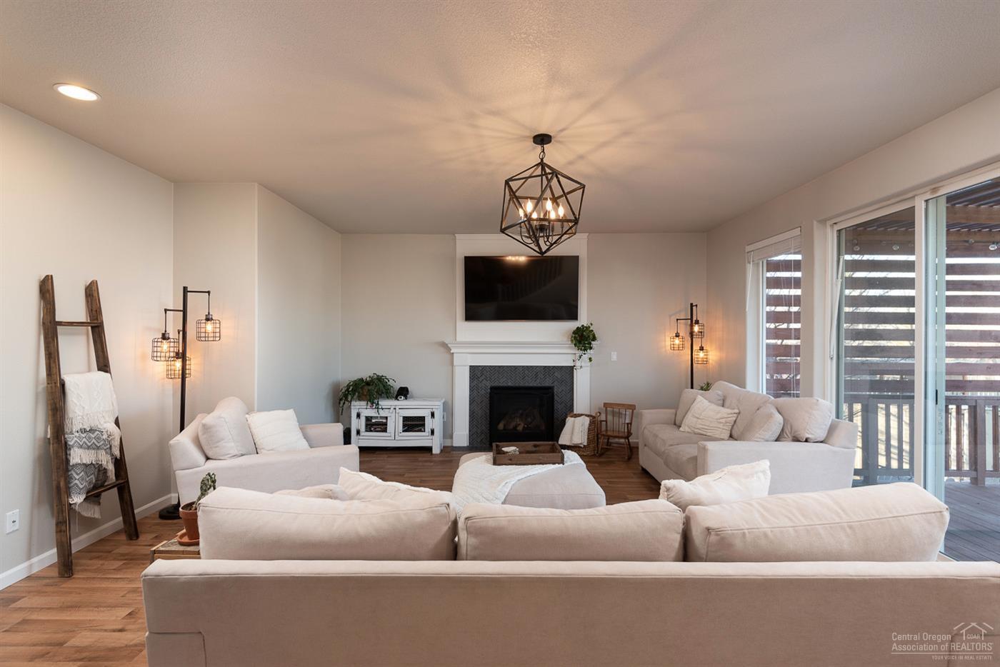 Summit Crest - Residential