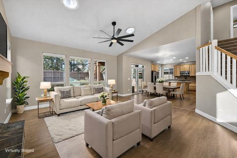 Tiny photo for 161 SE Rice Way, Bend, OR 97702 (MLS # 220215259)