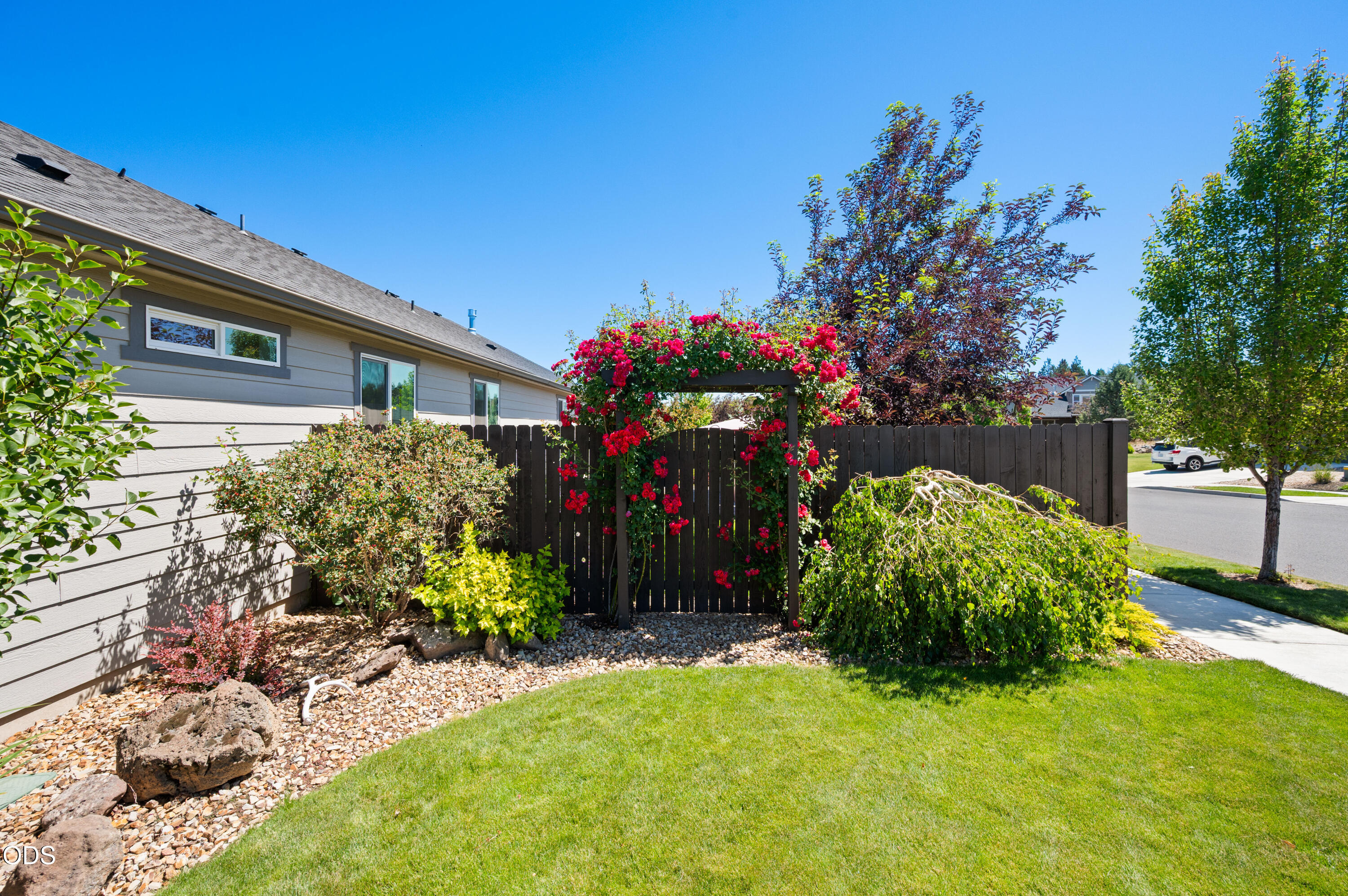 2462 SW 43rd Street