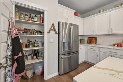Tiny photo for 16512 Pine Creek Drive, La Pine, OR 97739 (MLS # 220224309)