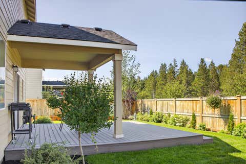 Tiny photo for 16512 Pine Creek Drive, La Pine, OR 97739 (MLS # 220224309)