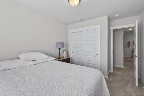 Tiny photo for 16512 Pine Creek Drive, La Pine, OR 97739 (MLS # 220224309)