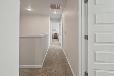 Tiny photo for 16512 Pine Creek Drive, La Pine, OR 97739 (MLS # 220224309)