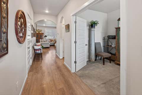Tiny photo for 16512 Pine Creek Drive, La Pine, OR 97739 (MLS # 220224309)
