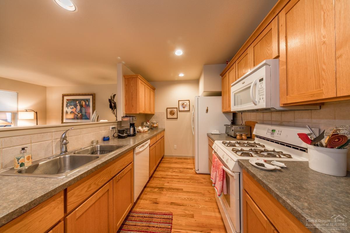 NorthWest Crossing - Residential Income