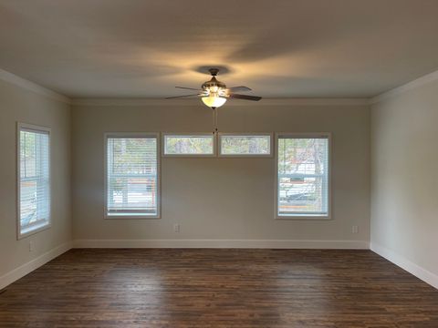 Tiny photo for 17041 Glendale Road, Bend, OR 97707 (MLS # 220214402)