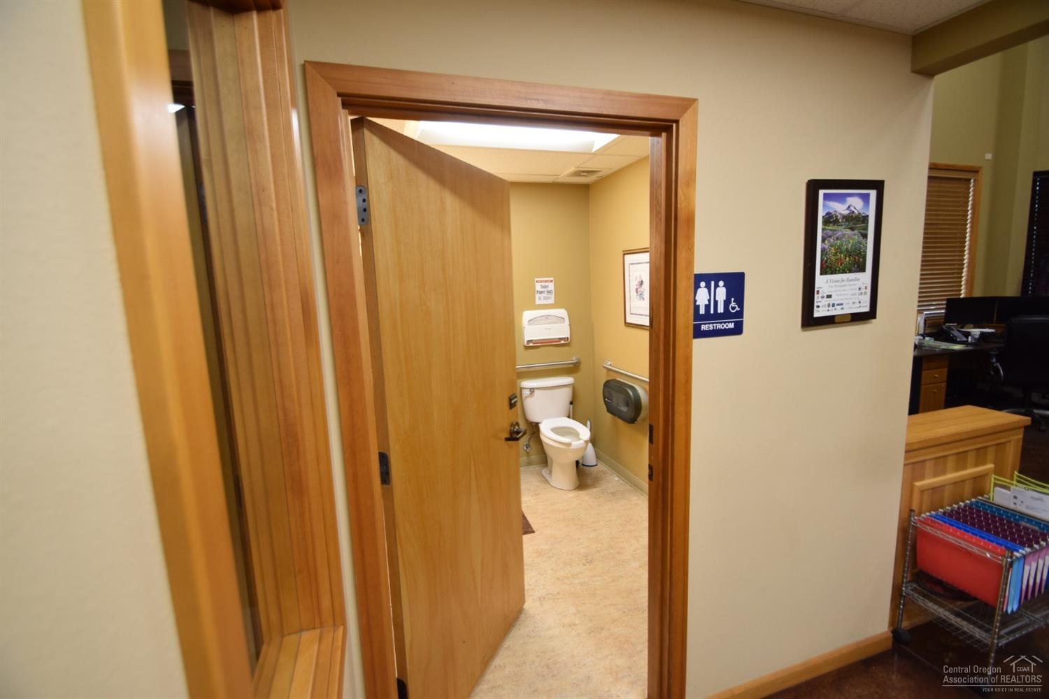 Reed Mkt Ind - Commercial Sale