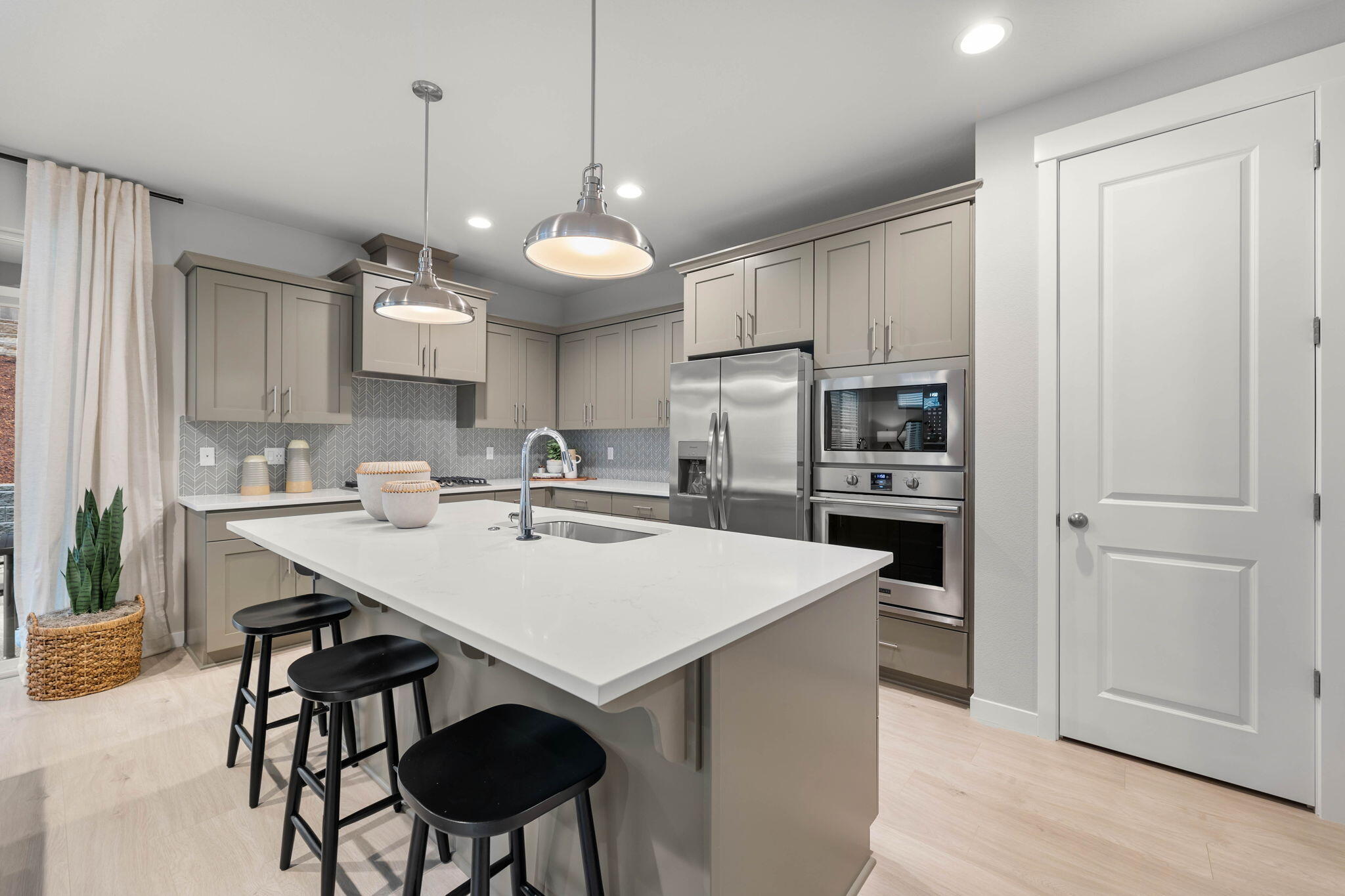 Eagle Point Golf Community - Residential