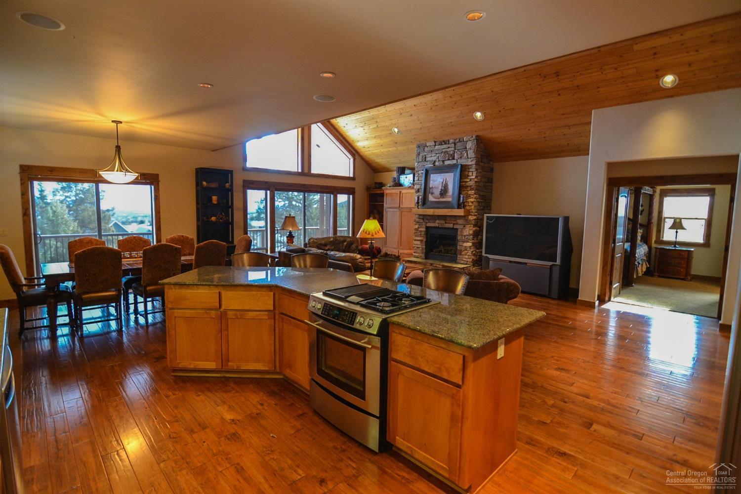 Eagle Crest - Residential