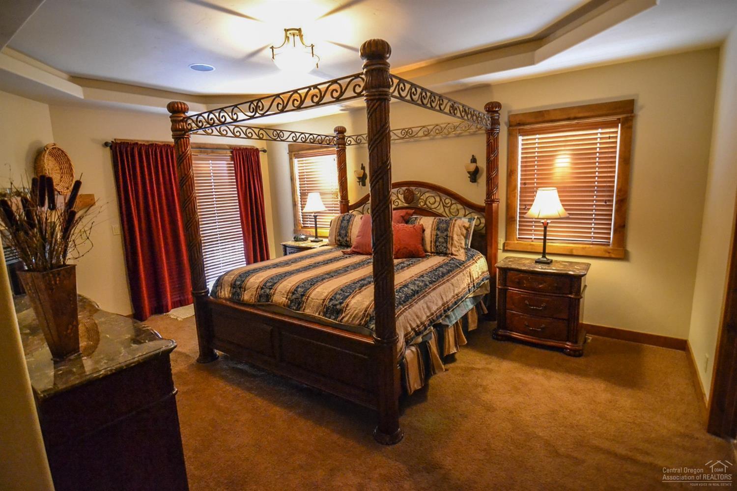 Eagle Crest - Residential