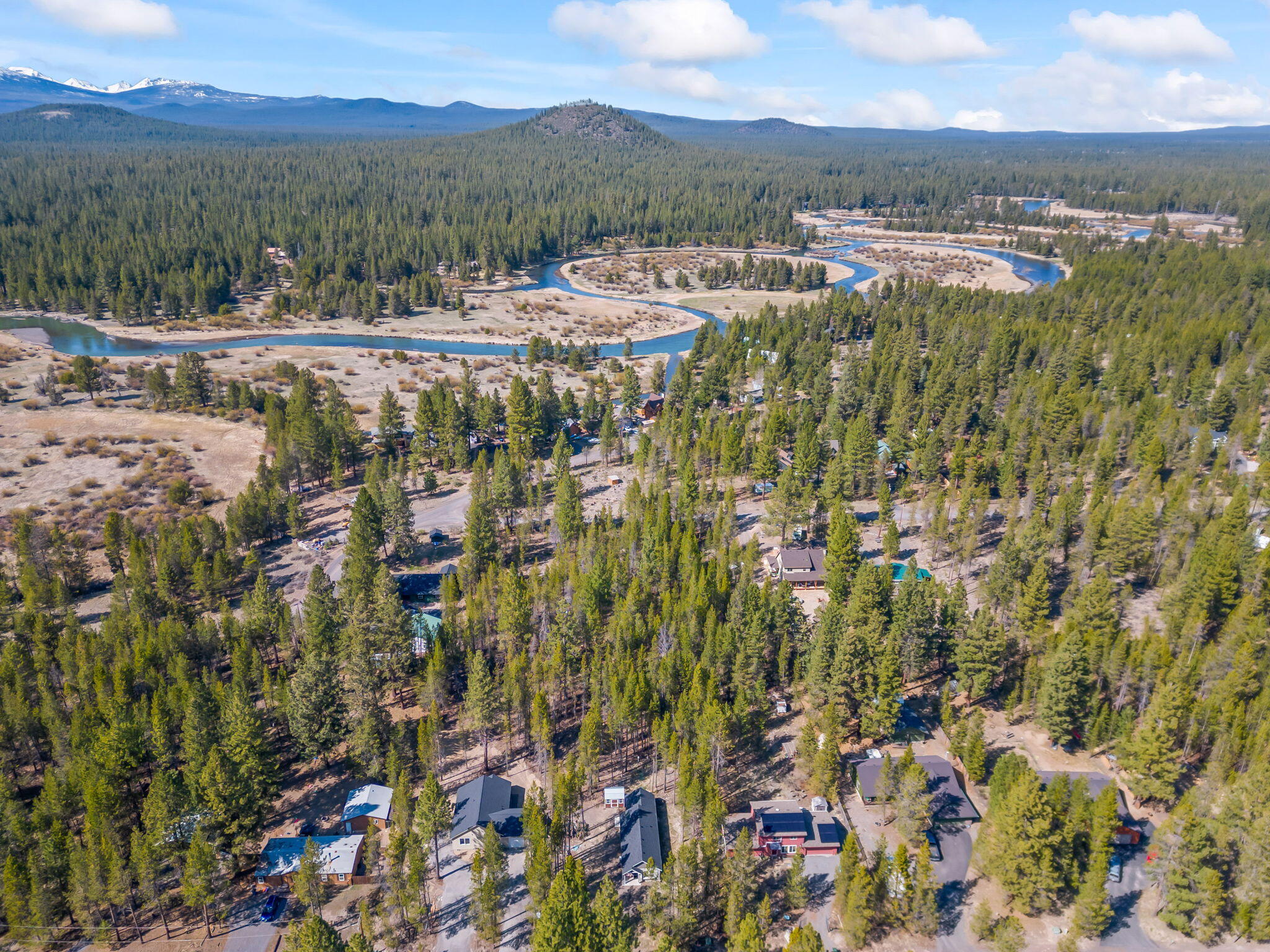 Bend, Oregon 97707, United States, 3 Bedrooms Bedrooms, ,2 BathroomsBathrooms,Residential,Active,115157