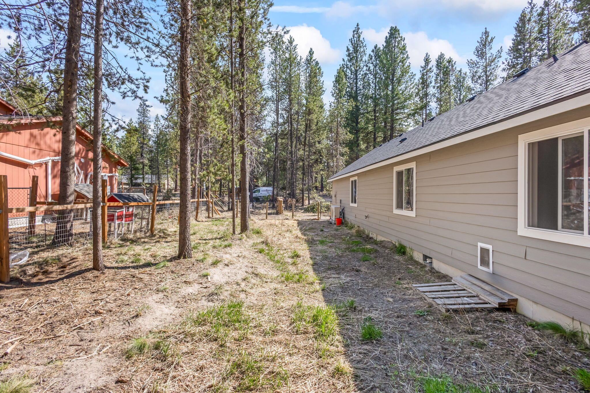 Bend, Oregon 97707, United States, 3 Bedrooms Bedrooms, ,2 BathroomsBathrooms,Residential,Active,115157