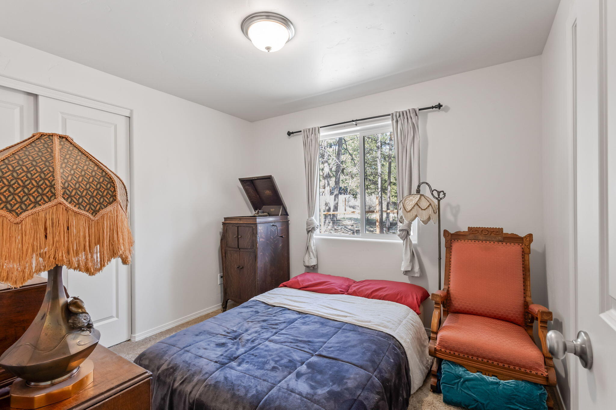 Bend, Oregon 97707, United States, 3 Bedrooms Bedrooms, ,2 BathroomsBathrooms,Residential,Active,115157