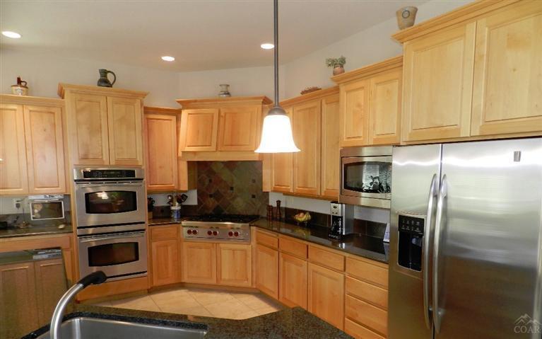 Skyliner Summit - Residential