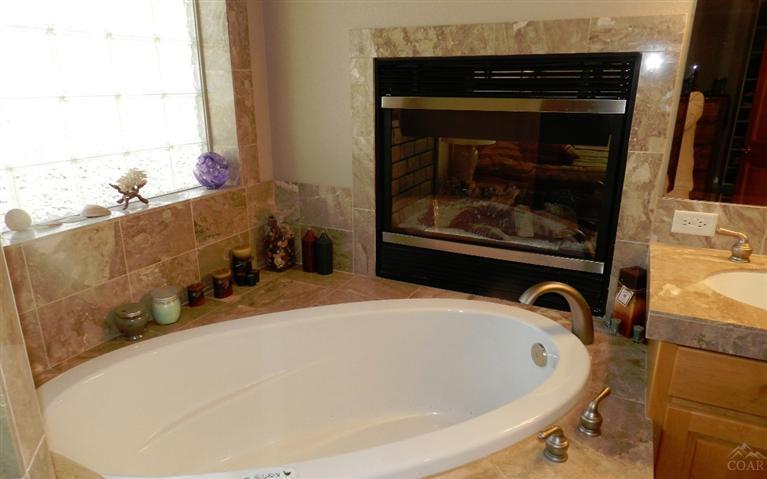 Skyliner Summit - Residential