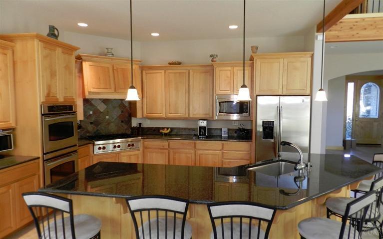 Skyliner Summit - Residential